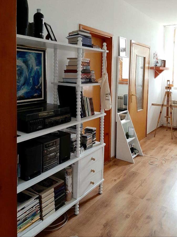 Lovely Bright With Backyard-renovated! * Sremska Kamenica